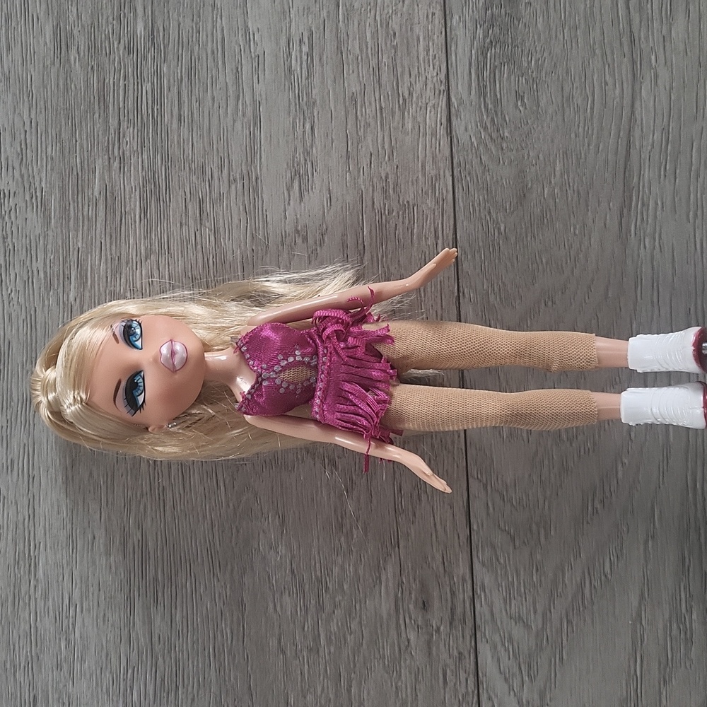 Bratz l bratz doll l 2001 l Good Condition l Pink